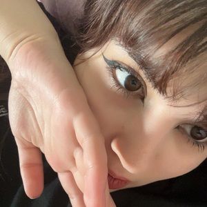 Meet your Posher, Nefertari